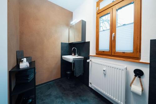 Witzenhausen Apartment | Cozy Fewo Janks Apartment in Holz with Pet-Friendly Amenities