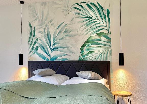 Juliusplate Apartment | Cozy FeWo-Julius: Oceanfront Paradise with Private Beach