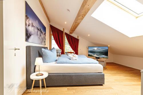 Mittenwald Apartment | Family-Friendly Retreat at Fewo Karwendelliebe - 4 Stars