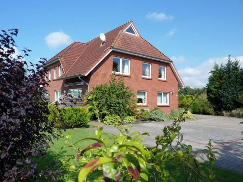 Stiekelkamperfehn Apartment | Child-Friendly Retreat at FeWo Marianne - Rated 9.1/10