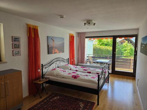 Mitterbach Apartment | Ideal FeWo Pausenpfiff with Pool for Family Fun