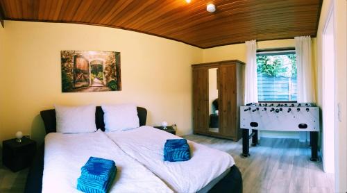 Hanstedt Apartment | Family-Friendly Retreat at FeWo Quast Hanstedt - 8.8/10 Rating