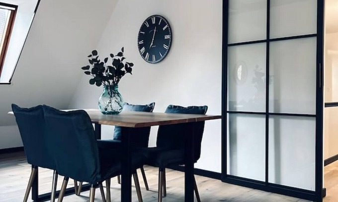 Nordhorn Apartment | Ideal Family Retreat: Fewo Vechtelust for Eight Guests