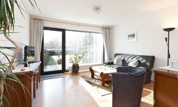 Muritz Apartment | Cozy FeWo Vergissmeinnicht EG: Family-Friendly Getaway
