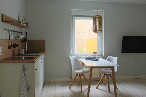 Weissenfels Apartment | Family-Friendly FeWo Zum Schloss: Rated 8.6/10 by Guests