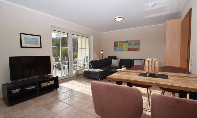Wassersleben Apartment | Exceptional Fördeblick I Studio with Balcony & Spa Amenities