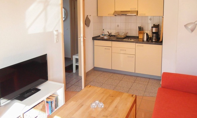Karlshagen Apartment | Discover FH Rotkehlchen: Family-Friendly Retreat in Karlshagen
