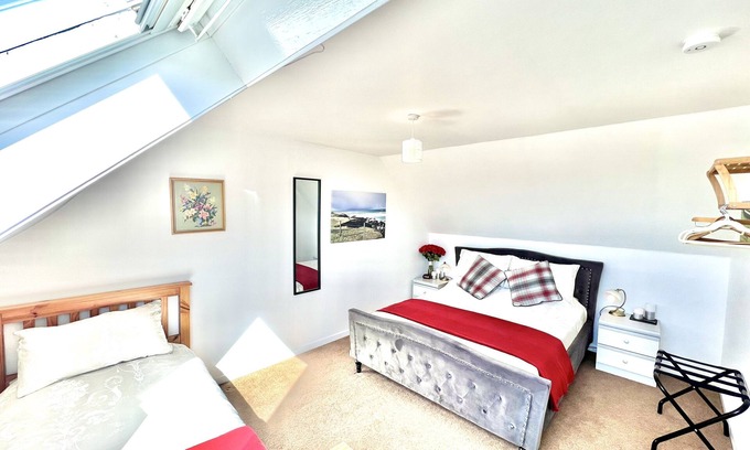 Knockaird Cottage | Oceanfront Retreat: Fianais @ The Decca Near Eoropie Beach