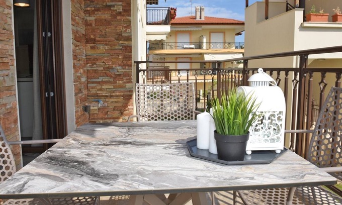 Paralia Dionysiou Apartment | Fibes Luxury Living 3 by RentalsPro