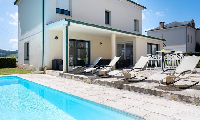 Arce Villa | Majestic Comfort at Fidalsa: Pool, Spa & More Await
