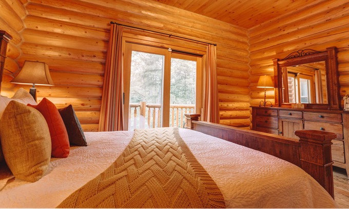 Mille-Isles Ski Chalet | Fiddler Lake Resort Chalet 75 Stag