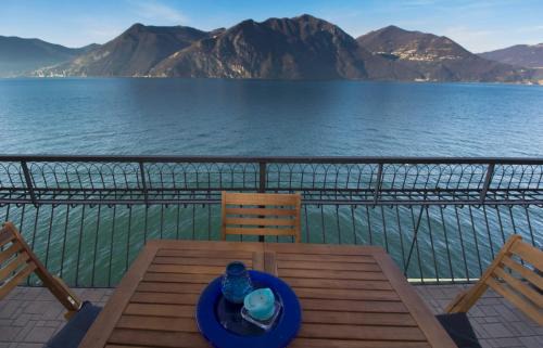 Marone Apartment | Relax at Fides on the Lake: Pet-Friendly with Ocean Views