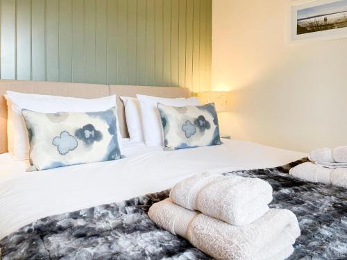 Sea Palling House | Field Crest: Guest Rated 10/10, Pet & Child Friendly