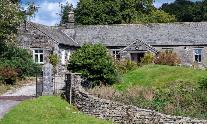 Penny Bridge Cottage | FIELD HEAD HOUSE, pet friendly, with pool in Hawkshead