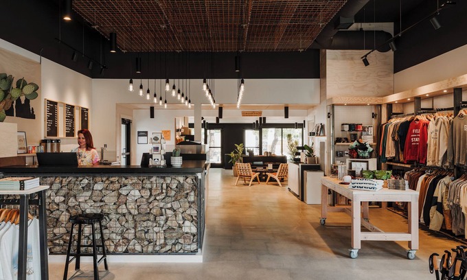 Yucca Valley Hotel | Discover Field Station Joshua Tree: Rated 9.8 with Pool & Breakfast