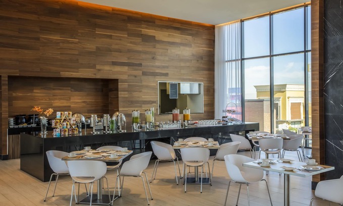 Aguascalientes Hotel | Experience Comfort at Fiesta Inn Aguascalientes Patio