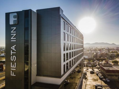 Aguascalientes Hotel | Experience Comfort at Fiesta Inn Aguascalientes Patio