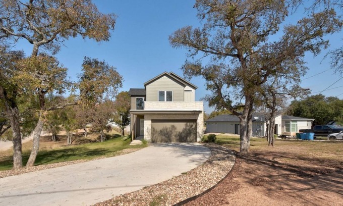 Granite Shoals House | Experience Fun at Fifty Shades of Fun on Lake LBJ