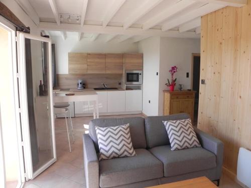 Saint-Frajou Apartment | Exceptional Figuier Résidence with Oceanfront Pool & Spa
