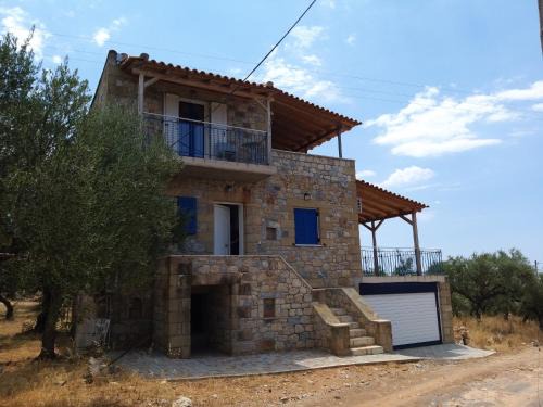 Riglia Apartment | Pet-Friendly Retreat at Filanthis: Your Ideal Getaway