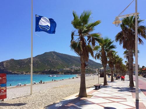 Altea Apartment | Fin Albir Playa: Oceanfront Gem with Pool and High Ratings