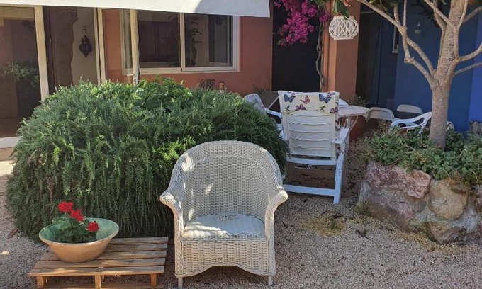 El Figuerar House | Pet-Friendly Finca Cal Marxant: Oceanfront Escape with 10/10 Rating