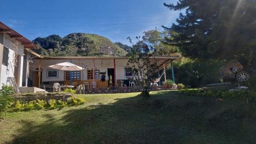 Guatape House | Relax at Finca Campestre Villa Gladys: Pet & Child Friendly