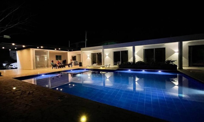 Sopetran House | Explore Finca Del Duca: Family-Friendly Retreat with Pool
