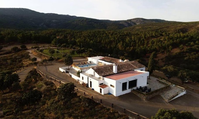 Santa Elena Ski Chalet | Relax at Finca El Jaral: Oceanfront Retreat with Pool