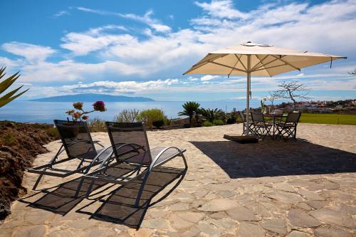 Guia de Isora Apartment | Oceanfront Retreat at Finca el Vinche - 4-Star Getaway