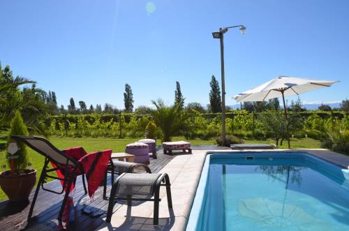 Maipu Apartment | Experience Finca Fisterra: 4-Star Retreat with Pool & Hot Tub