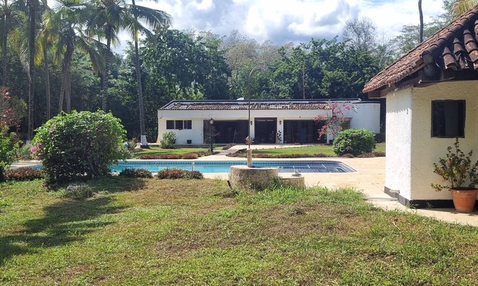 Santa Fe de Antioquia Cottage | Finca hotel mi refugio