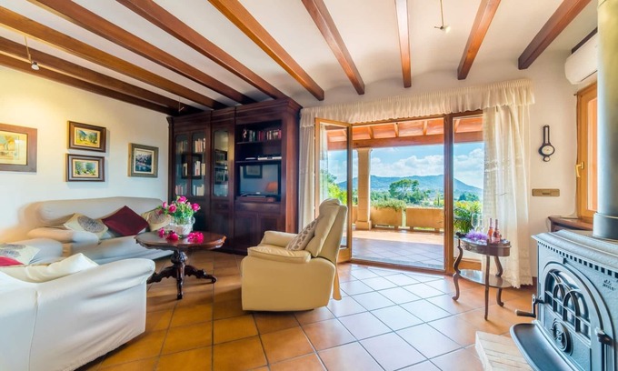 Inca House | Finca in Inca with Pool and Mountain Views