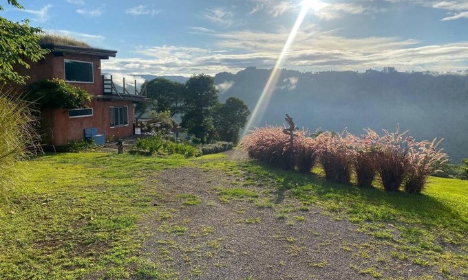 Nova Petropolis House | Pet-Friendly Retreat at Finca La Pata Casa de Palha