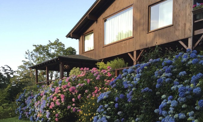 Luzmela House | Relaxing Family Retreat at Finca la Peñiga, Cantabria