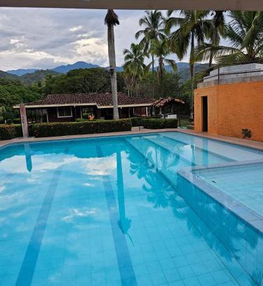Santa Fe de Antioquia House | Experience Finca la Querendona: Pet Friendly & Oceanfront
