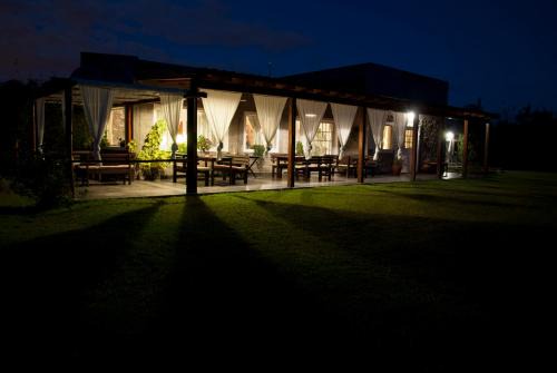 El Encon Bed & Breakfast | Oceanfront Finca La Vertiente - Guest Rated 9.4/10