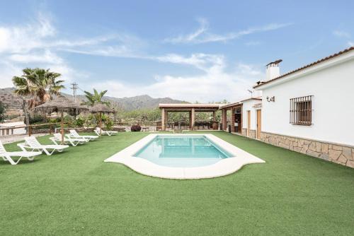 Puerto de la Torre House | Finca Llano de Fe: Family-Friendly Retreat with Pool