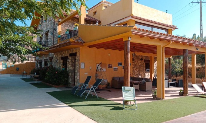 Castril Apartment | Pet-Friendly Retreat at Finca Los Villegas - Rated 9.5/10