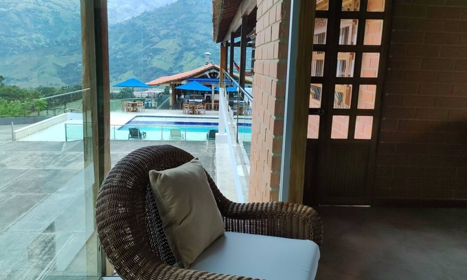 Girardota Villa | Finca Marsella: The Ideal Spot for Your Next Getaway