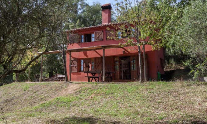 Galaroza House | Discover Finca Montemateo: Oceanfront Retreat with Pool