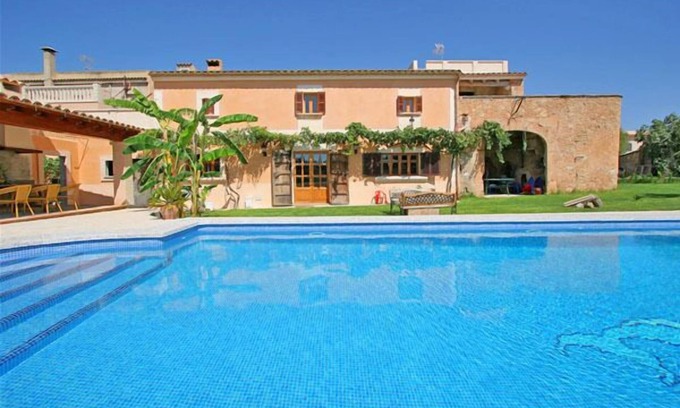 Cas Concos House | Relaxing Retreat at Finca Porassa in Cas Concos