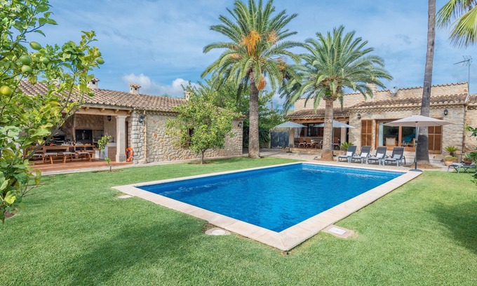 Inca Villa | Finca Pou Nou: Private Pool Villa Near Inca, Rated 9.8