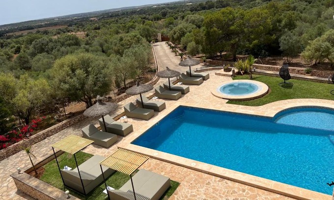 Ses Salines House | Pet-Friendly Escape at Finca Rural Art 9 with Pool & Hot Tub