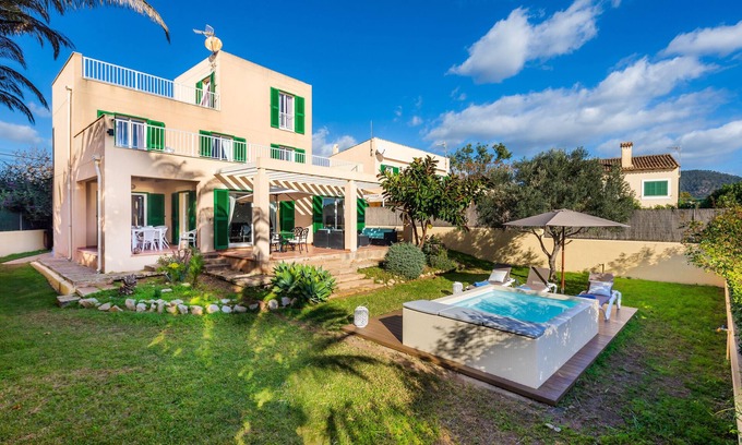Son Servera Villa | Idyllic Finca 'Sa Copinya' with Oceanfront Pool & Amenities