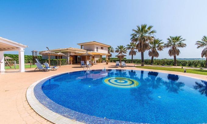 Sa Pobla Villa | Inviting Finca Son Manyo 222 with Pool in Mallorca