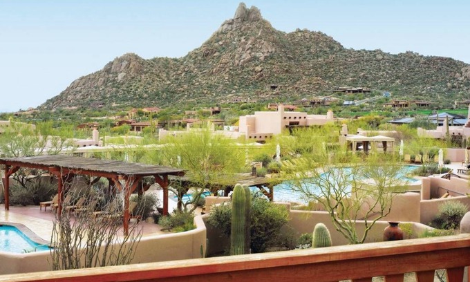 Troon North Resort | Explore Four Seasons Troon North: Pool, Spa & Ocean View
