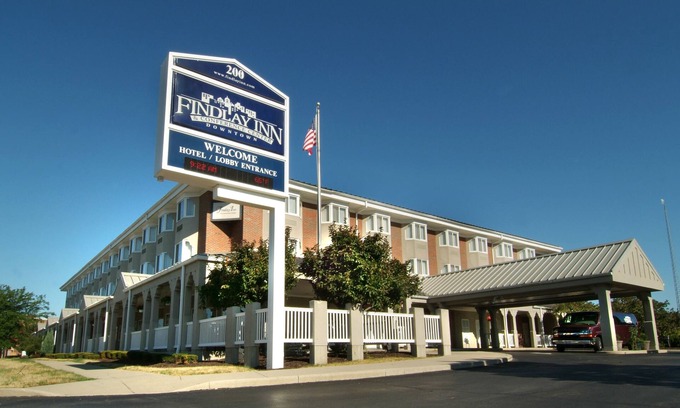 Findlay Hotel | Discover Findlay Inn & Conference Center: Top-Rated Getaway