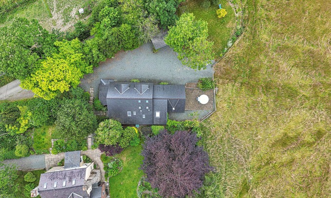 Church Stoke Cottage | Premier Getaway at The Dairyhouse | Pet Friendly Retreat