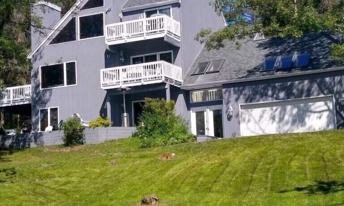 Canandaigua House | Idyllic Finger Lakes Wine Country Lake View Ski Loft Retreat